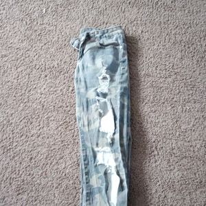 Camo skinny jeans